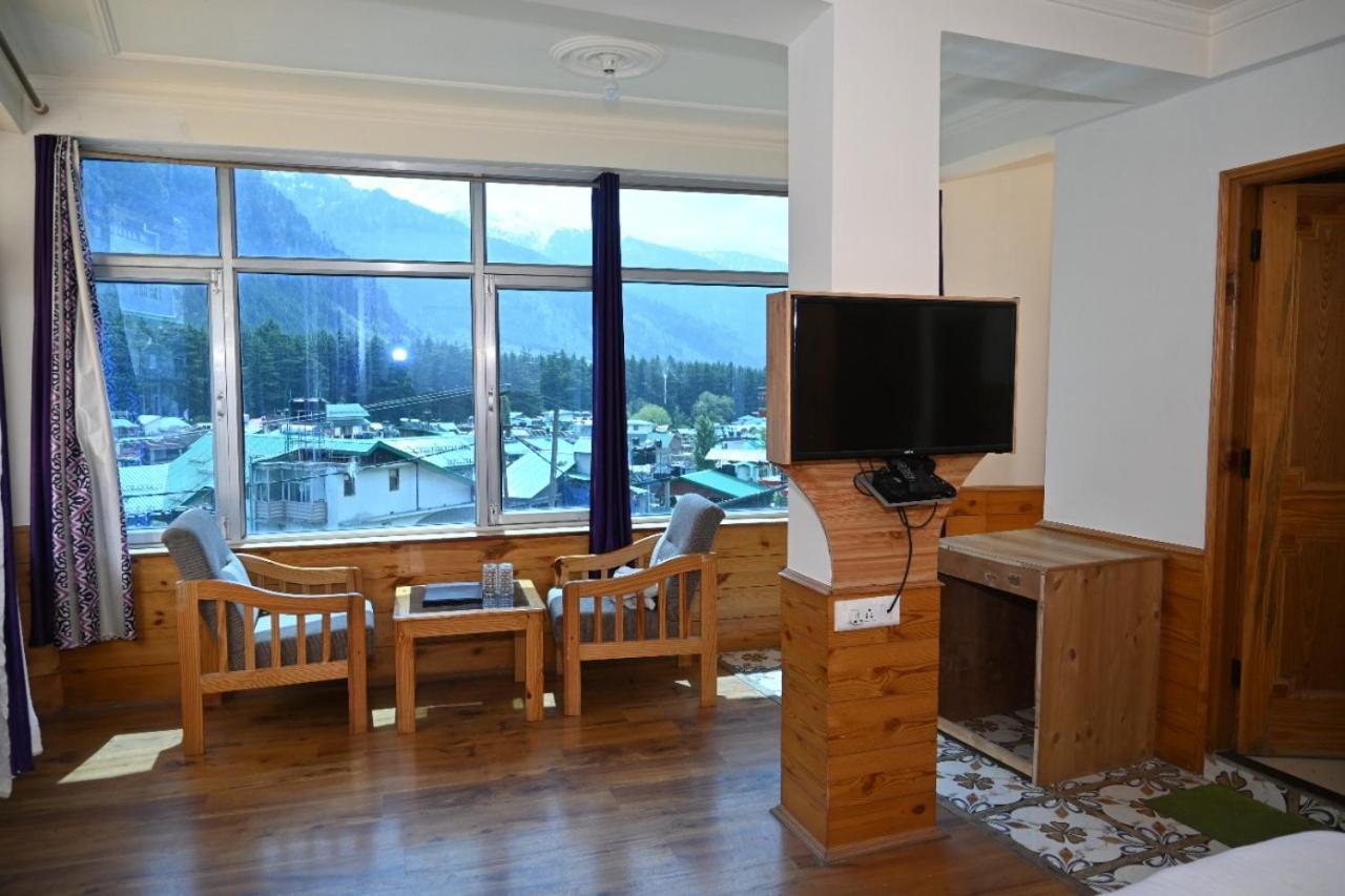 Hotel Nirmal Chhaya Маналі Екстер'єр фото